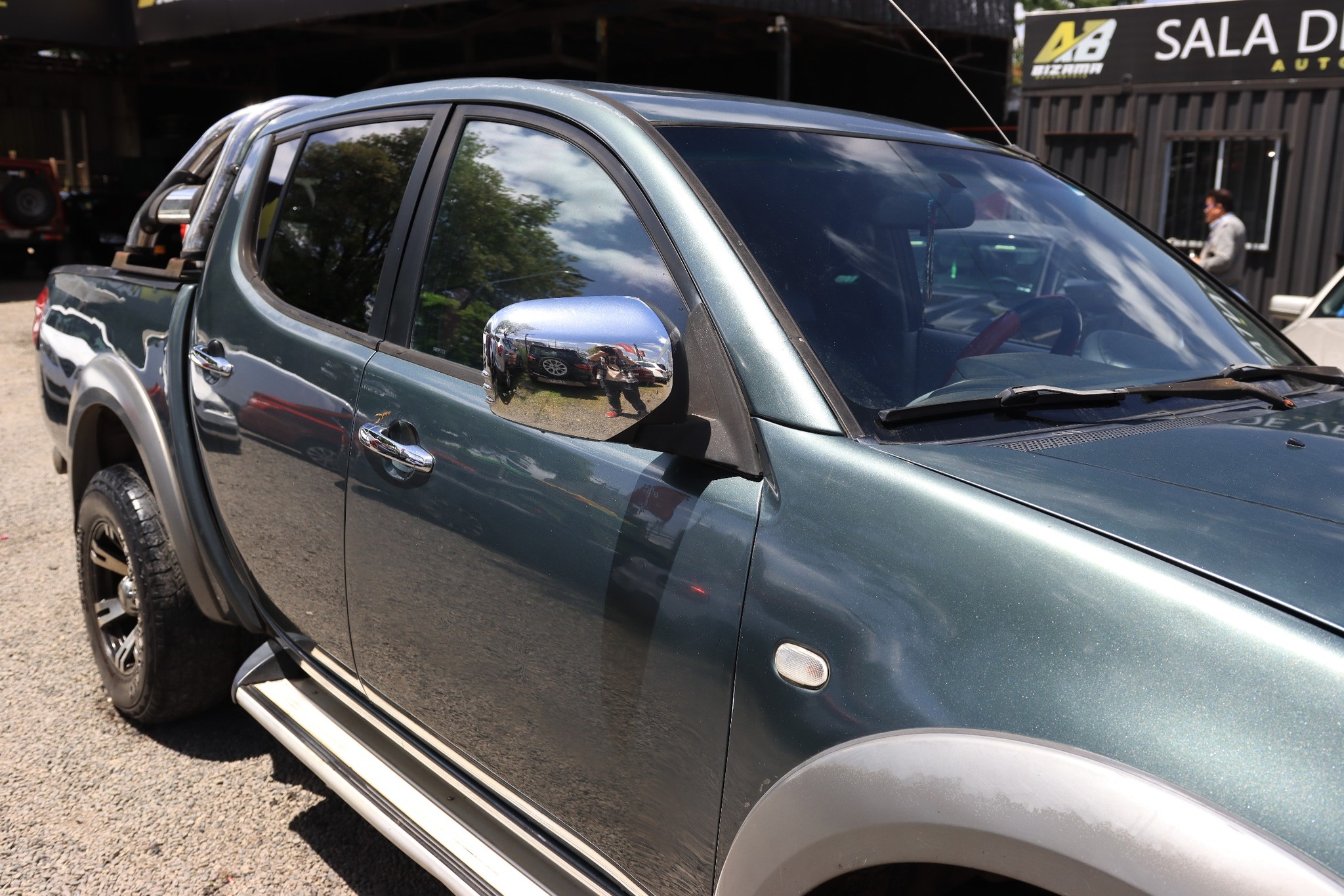 MITSUBISHI L200 DAKAR AUTOMATICA FULL 4X4 CON AC 2010 SUNROOF - Imagen 14