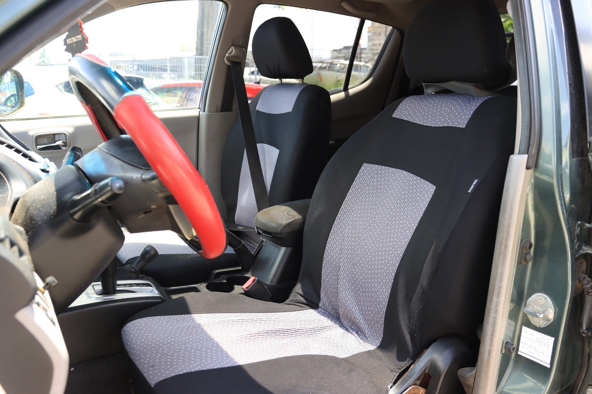 MITSUBISHI L200 DAKAR AUTOMATICA FULL 4X4 CON AC 2010 SUNROOF - Imagen 8
