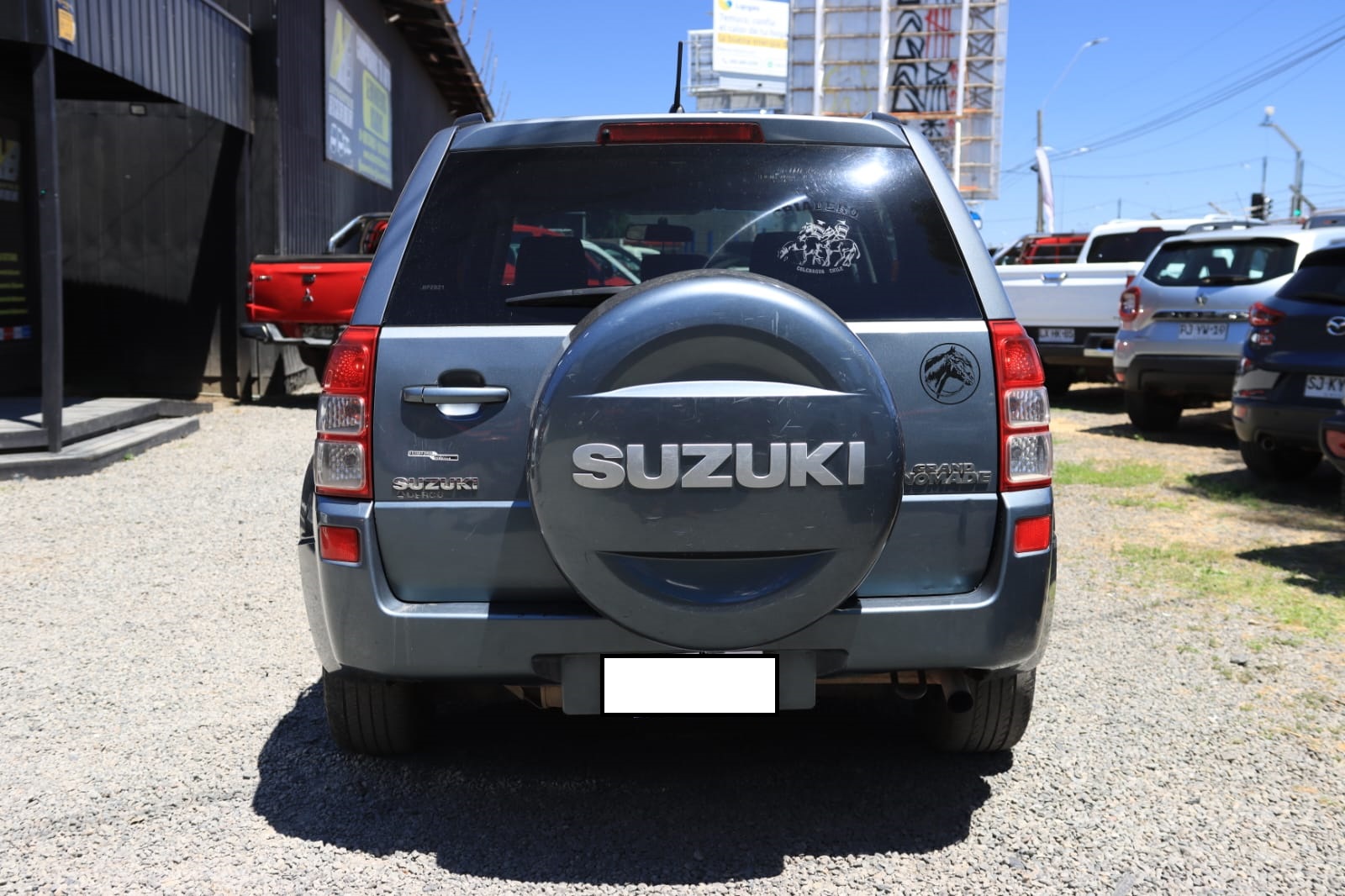SUZUKI GRAND NOMADE 4P 2009 4X4 CAJA MT 1.9D - Imagen 3