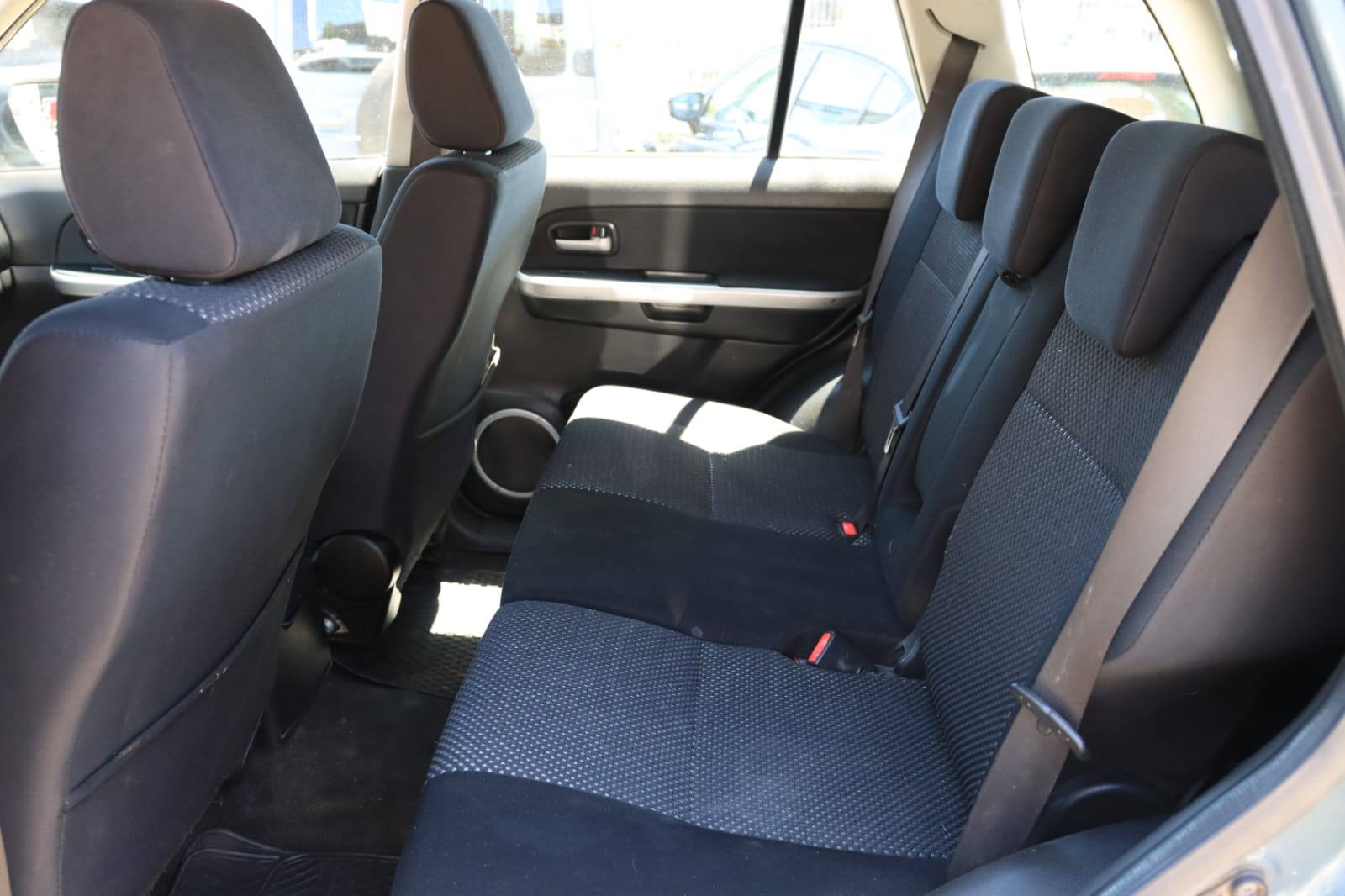 SUZUKI GRAND NOMADE 4P 2009 4X4 CAJA MT 1.9D - Imagen 10